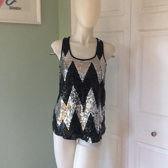 Sparkling tank top - Picture 2 of 10